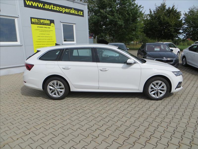 Škoda Octavia 1,5 TSI 110kW Style ČR - fotka 9 z 25