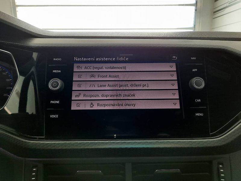Volkswagen Ostatní (2022) R-Line 1.5 TSI (110kW/150k) DS - fotka 16 z 24