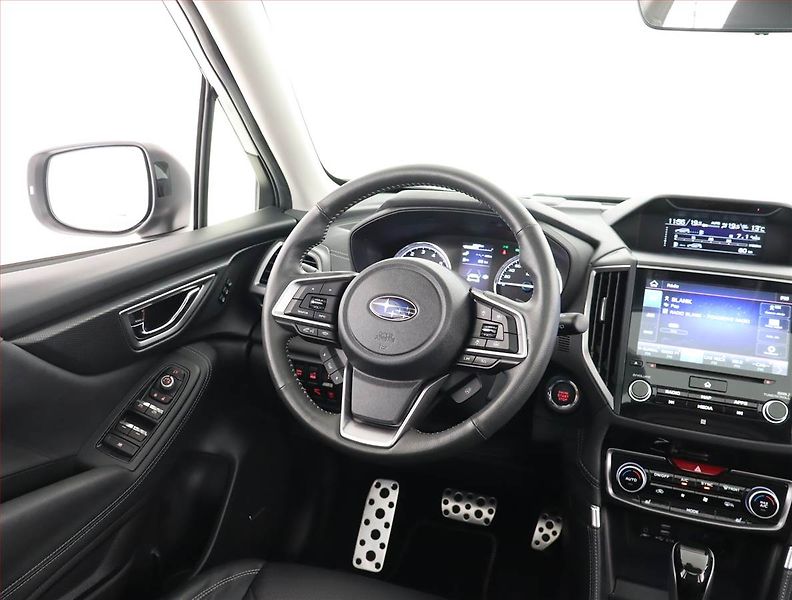 Subaru Forester (2023) 2.0 e-Boxer MHEV - fotka 7 z 29