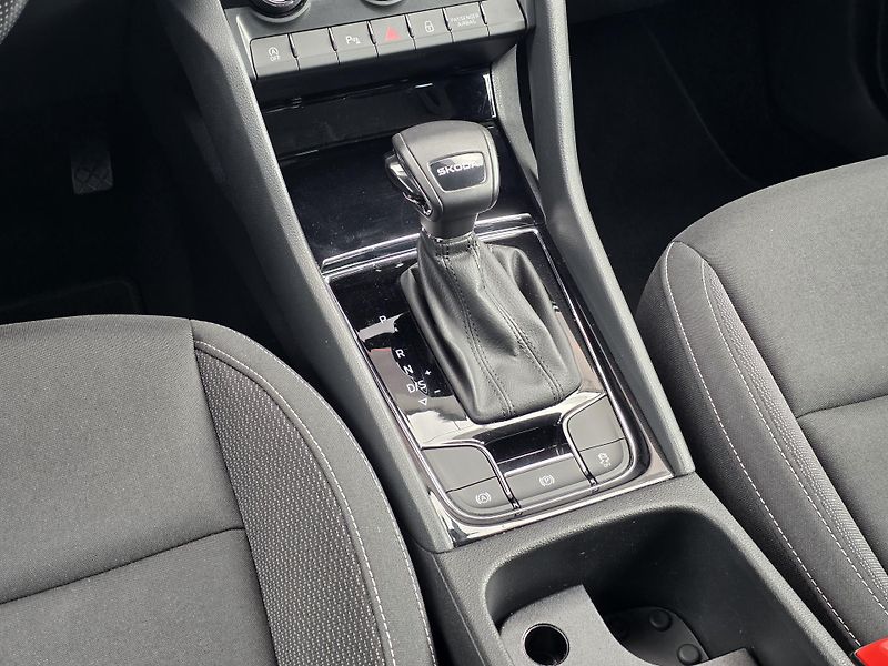 Škoda Karoq (2025) 1.5TSI 110kW DSG DRIVE ČR NOVÉ - fotka 15 z 22