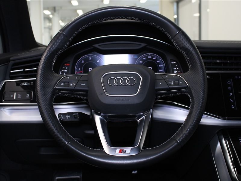 Audi Q7 3,0 50TDi S-Line 63tkm. ČR - fotka 9 z 32