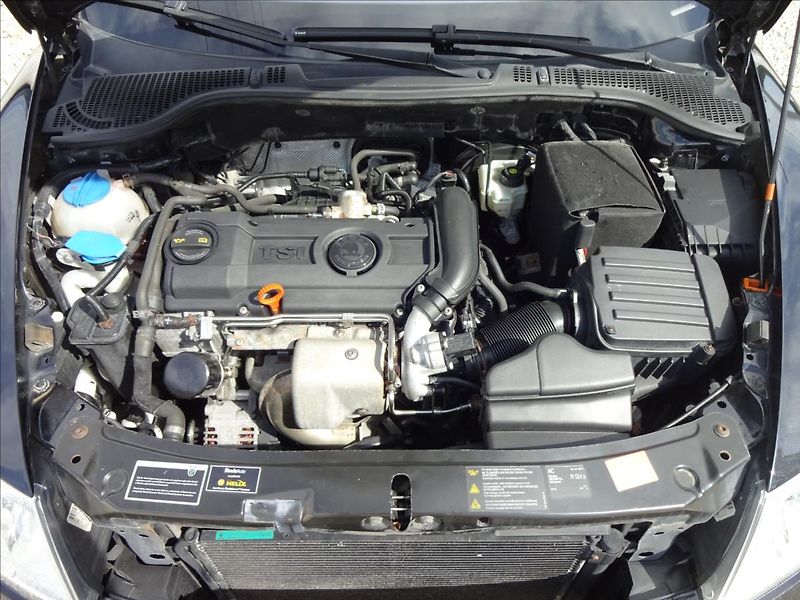 Škoda Octavia II 1,4 TSI 90kW GO MOTORU - fotka 39 z 50