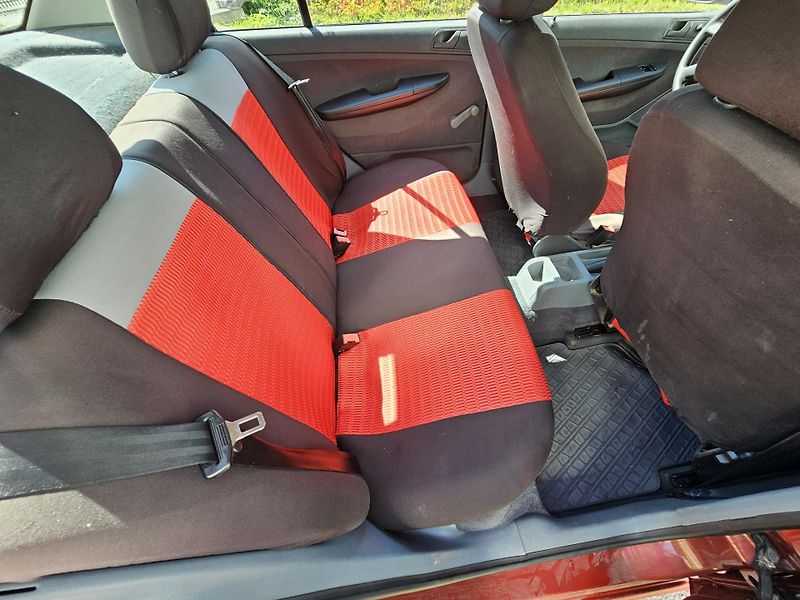 Škoda Fabia (2001) 1 1.4MPI TAŽNÉ  - fotka 14 z 17