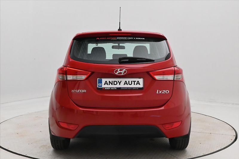 Hyundai ix20 1,4 66kW CVVT Manuál Záruka až - fotka 6 z 22