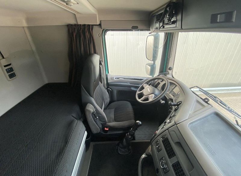 DAF XF 530 6x4 Bordmatic  - fotka 14 z 18