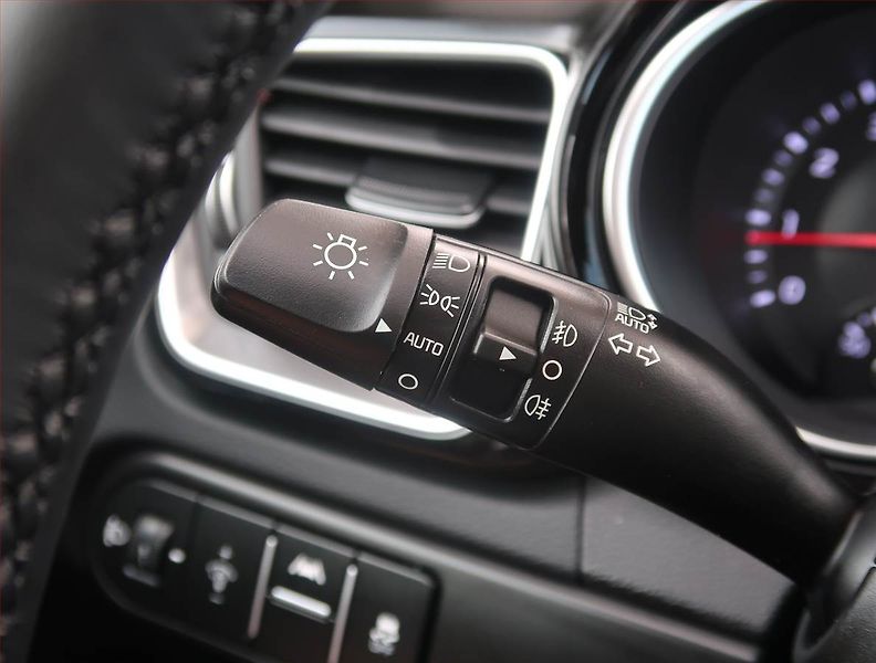 Kia XCeed (2026) 1.6 T-GDI, Ad. tempomat - fotka 17 z 24