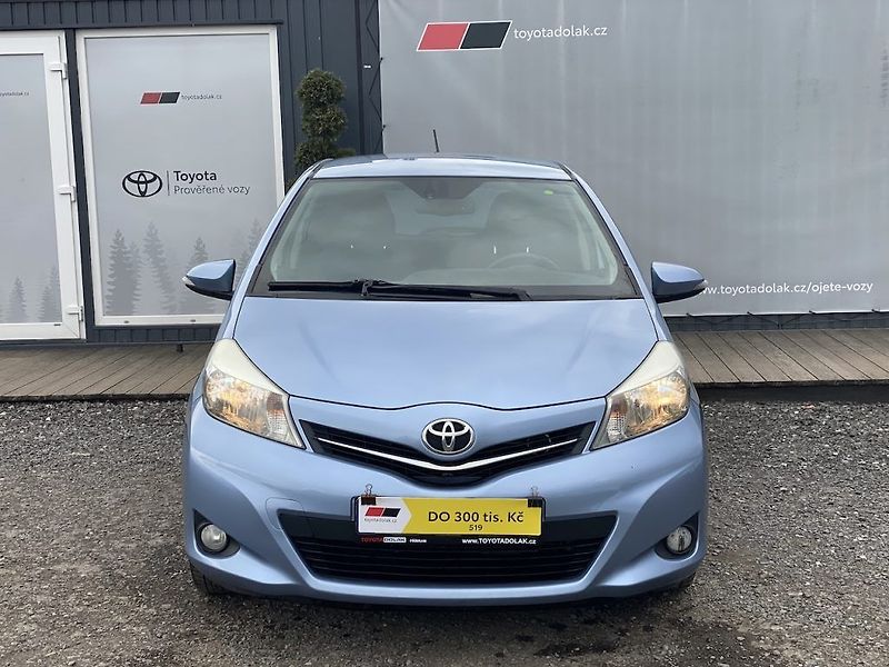 Toyota Yaris 1.33i, ČR, Active, automat - fotka 3 z 10