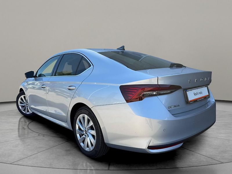 Škoda Octavia Top Selection 2.0 TDI 110kw DS - fotka 7 z 27