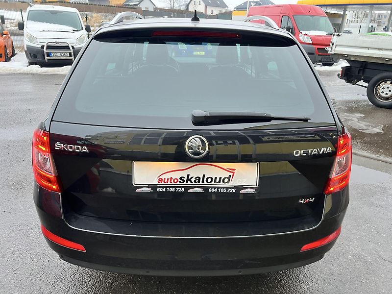 Škoda Octavia 2.0TDI 110KW,4x4,KůŽE,NAVI,XEN - fotka 6 z 45