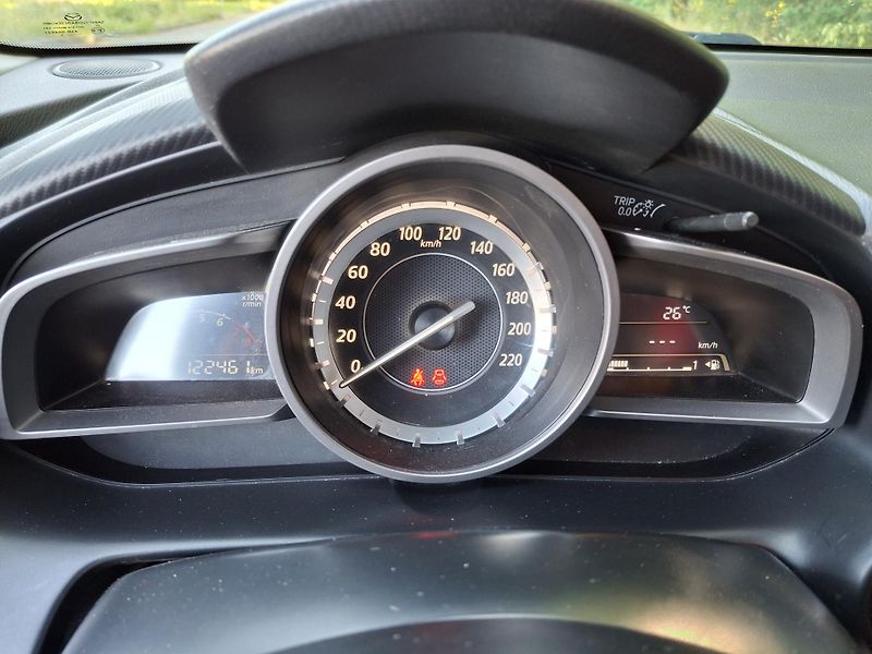 Mazda 2 1.5 benzin  - fotka 26 z 41