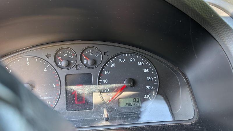 Volkswagen Multivan (2007) - fotka 20 z 39