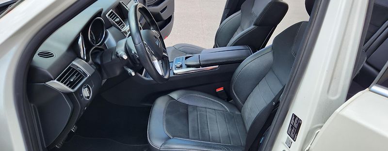 Mercedes-Benz Třídy M (2015) ML*350D*4M*20*TAŽNÉ*ADAPT*ASIS - fotka 19 z 50