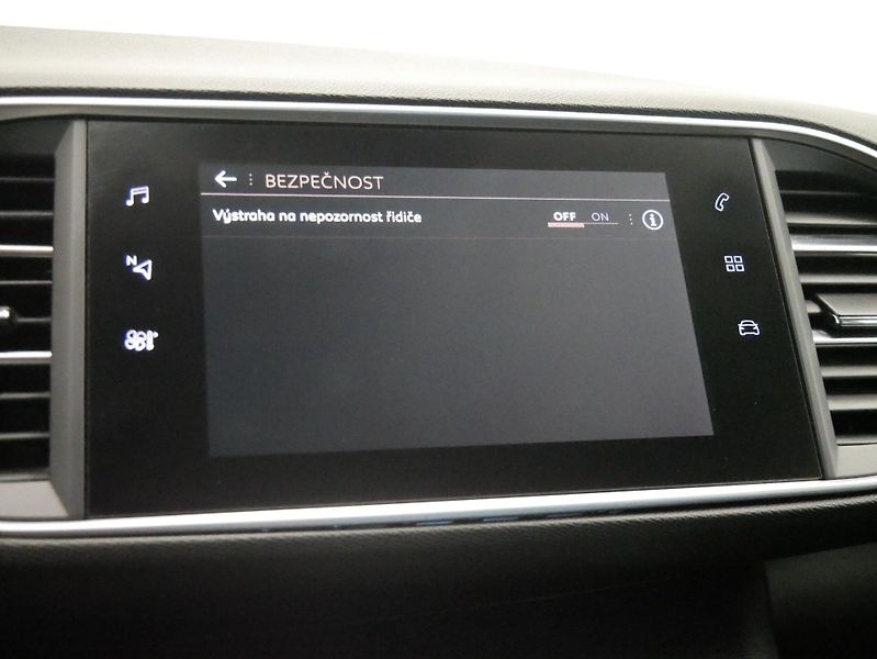 Peugeot 308 - fotka 23 z 30