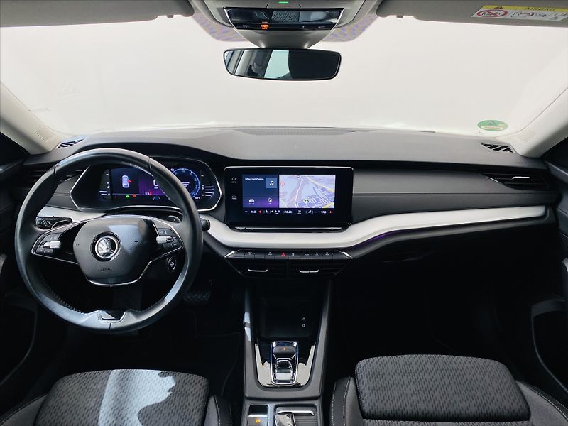 Škoda Octavia 1,5 TSI DSG 110kW e-Tec Clever - fotka 9 z 26