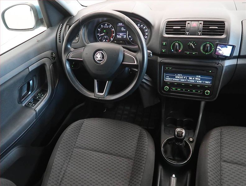 Škoda Roomster (2013) 1.2 TSI, Serv.kniha - fotka 7 z 13