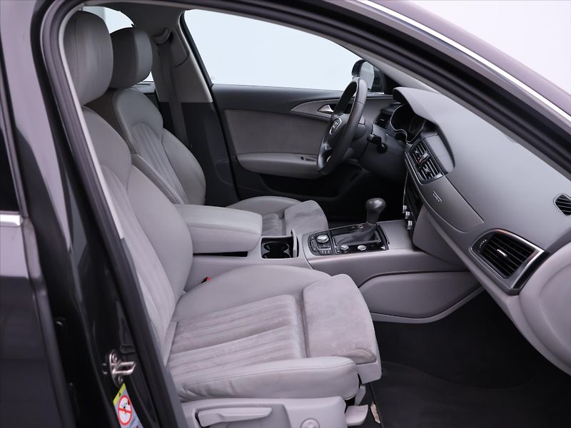 Audi A6 3,0 TDI 180kW Aut. Quattro - fotka 13 z 37