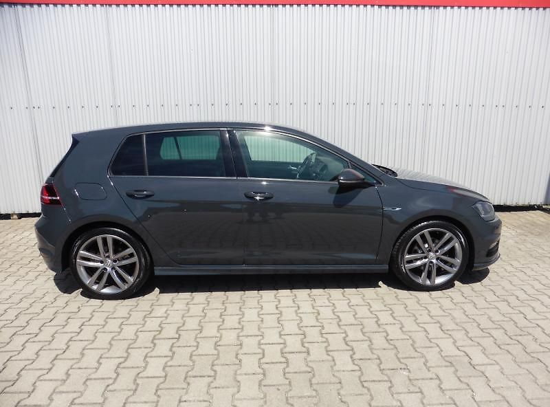 Volkswagen Golf 1,4 TSi Lounge, Vyhř. sed, Xen - fotka 5 z 14