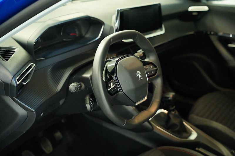 Peugeot 2008 - fotka 13 z 24