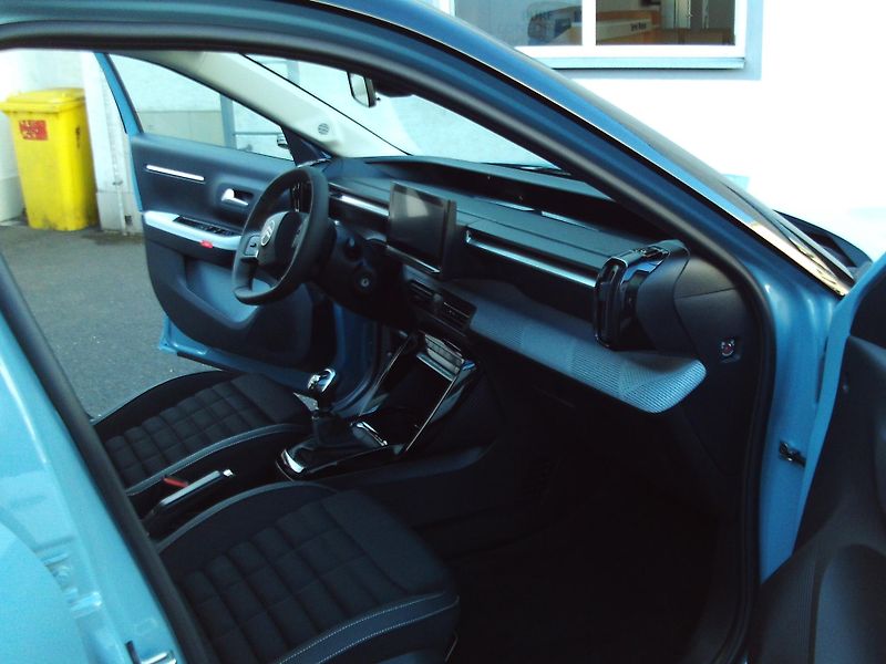 Citroën C3 Aircross (2026) PLUS Turbo 100k Manual - fotka 9 z 16