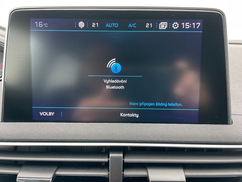 Peugeot 3008 (2020) 1.2PT 96kW! Allure! Navigace! - fotka 25 z 35