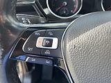 Volkswagen Touran 1.4 TSi R-Line Highline 110 kW - náhled 24