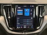 Volvo XC60 B4 FWD Momentum PRO AT8 - náhled 42