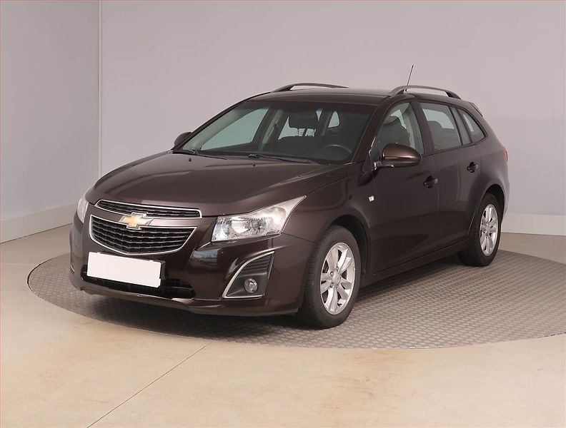 Chevrolet Cruze (2013) 1.7 VCDi, Serv.kniha, po STK - fotka 2 z 15