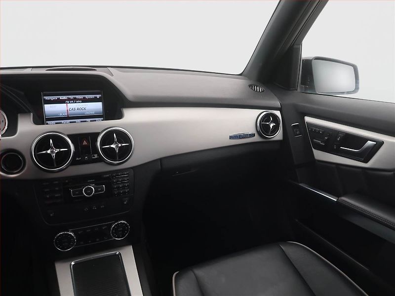 Mercedes-Benz GLK (2013) 250 CDI, 4X4, Automat, Kůže - fotka 8 z 18