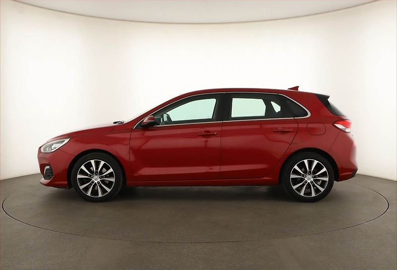 Hyundai i30 (2020) 1.4 T-GDI, ČR,1.maj - fotka 3 z 20