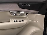 Volvo XC90 (2026) B5 AWD AUT BRIGHT PLUS 7míst - náhled 29