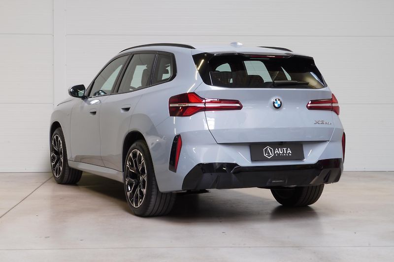 BMW X3 Xdrive20d,M-paket,ČR,HUD,Tažné - fotka 8 z 37