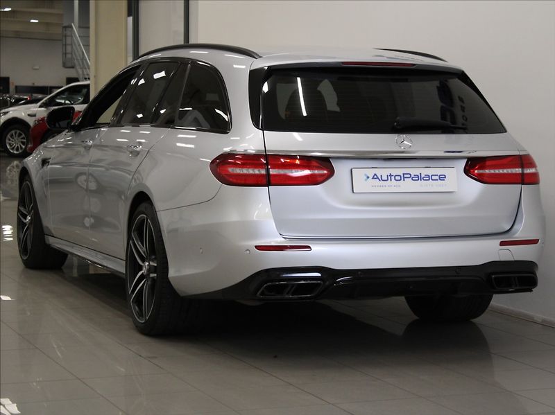 Mercedes-Benz Třídy E E63s 612k.4M 65 780km.DPH   4, - fotka 3 z 45