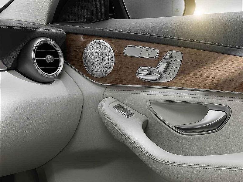Mercedes-Benz C.