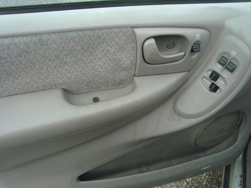 Chrysler Voyager (2002) 2,5CRD - fotka 8 z 14