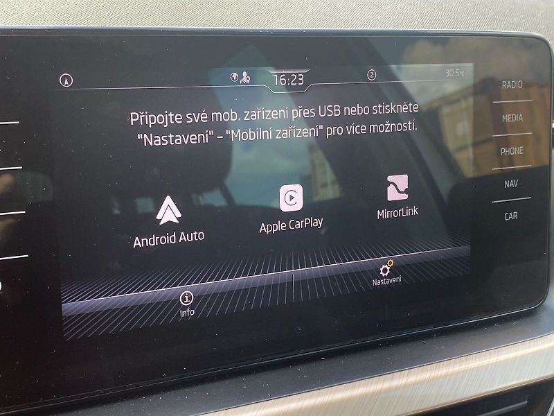 Škoda Scala (2021) 1.5 TSI Style - fotka 23 z 33