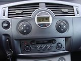 Renault Scénic 1.6i 16V, velmi zachovalý - náhled 13