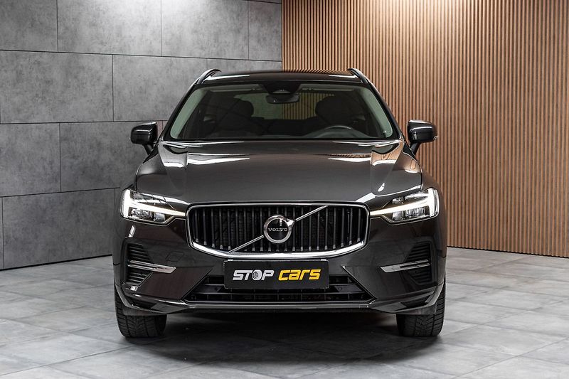 Volvo XC60 B4 CORE*KAMERA*DPH*ČR 1.MAJ* - fotka 2 z 39
