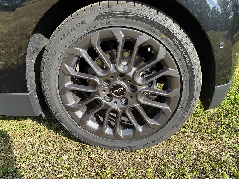 Mini Cooper (2024) New  - fotka 15 z 21