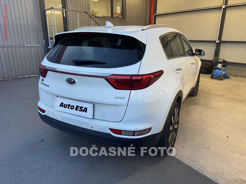 Kia Sportage (2017) 2.0 CRDi - fotka 2 z 3