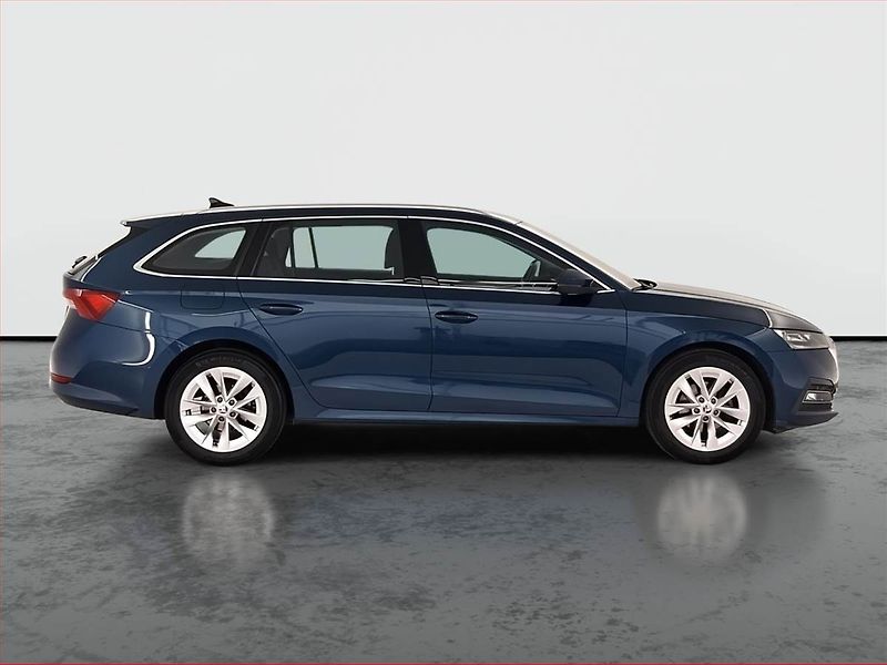 Škoda Octavia (2022) 2.0 TDI, Automat, ČR,1.maj - fotka 6 z 22