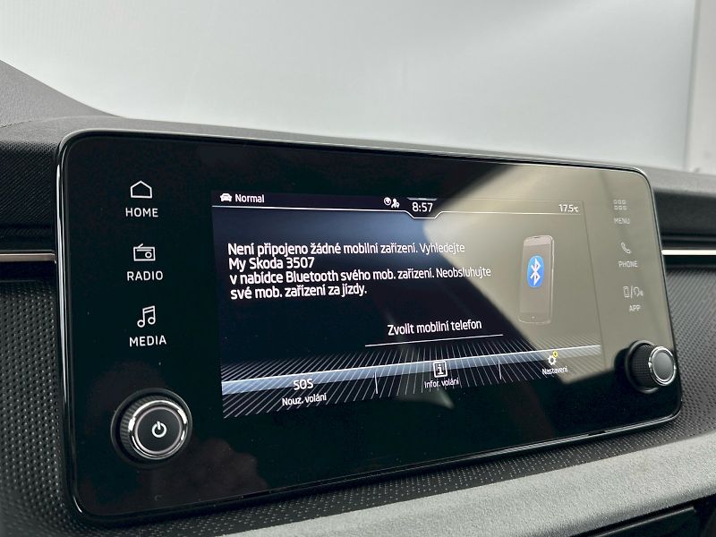 Škoda Kamiq (2025) 1.0TSI 85kW Top Selection - fotka 15 z 31