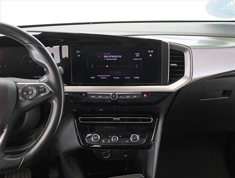 Opel Mokka (2021) Electric 50 kWh, SoH 92% - fotka 12 z 25