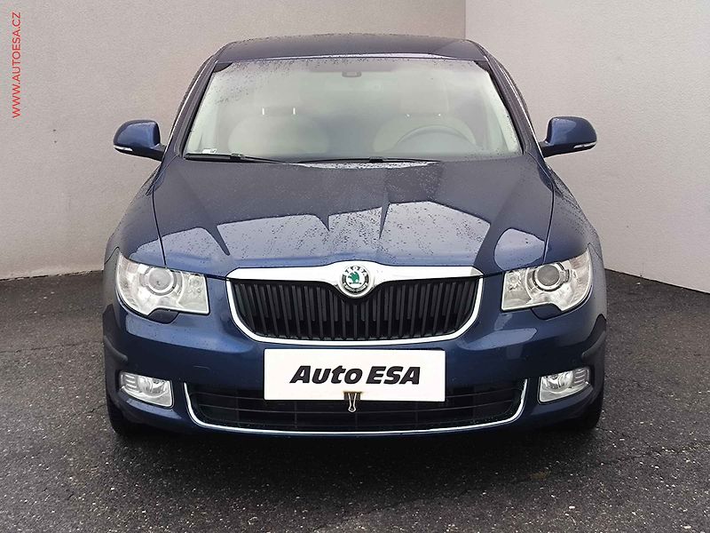 Škoda Superb (2009) 2.0TDi 4x4, ČR, Elegance - fotka 2 z 19