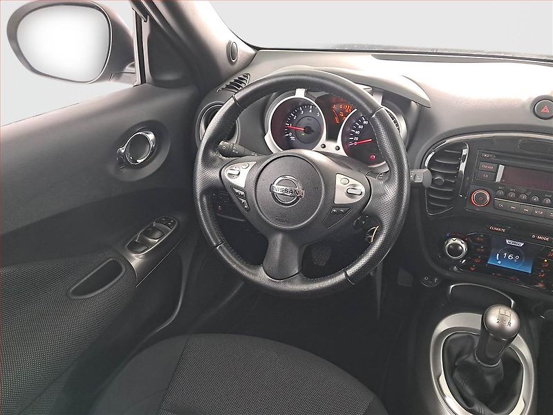 Nissan Juke (2012) 1.6 i, Tempomat, Park. senzory - fotka 7 z 16