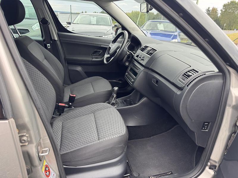 Škoda Roomster 1.2 TSi,197 tis km,2014 - fotka 17 z 18