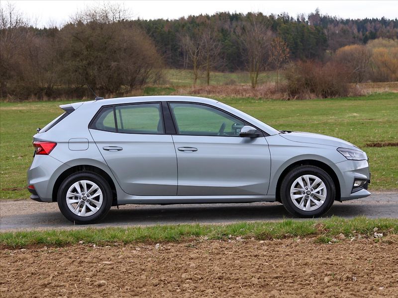 Škoda Fabia 1,0 TSi DSG Edice 130let DPH - fotka 8 z 38