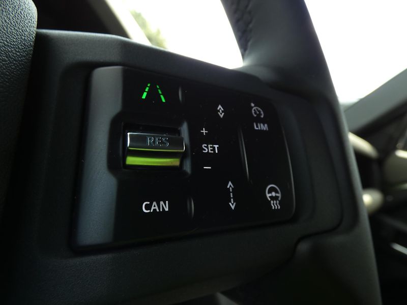 Land Rover Defender (2026) 110 X-Dynamic SE P425          - fotka 20 z 38