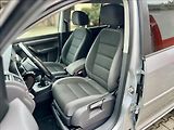 Volkswagen Touran 1,6 TDi  NAVI / kamera / ALU - náhled 9