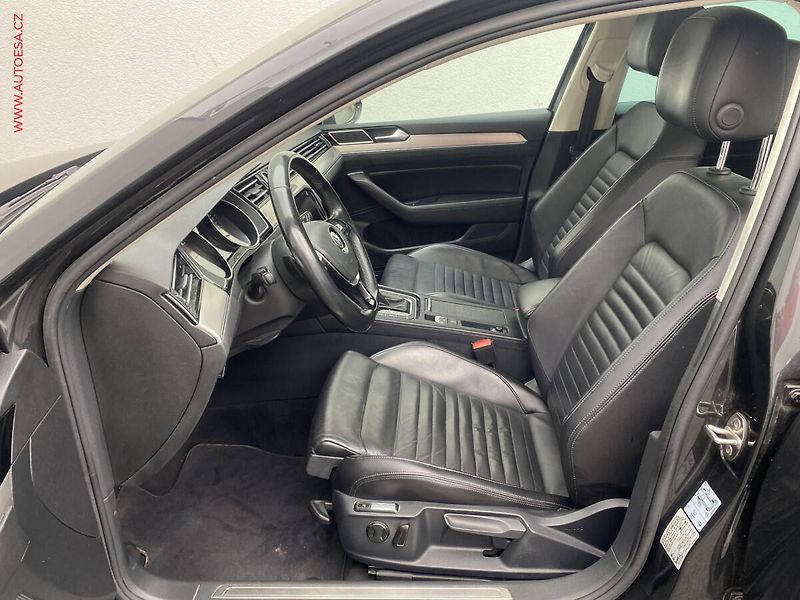 Volkswagen Passat (2017) 2.0 TSi 4x4, Highline, DSG - fotka 9 z 17