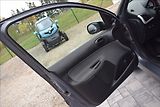 Peugeot 206 1,4 i (TU3) 54KW SERVISKA ALU - náhled 19